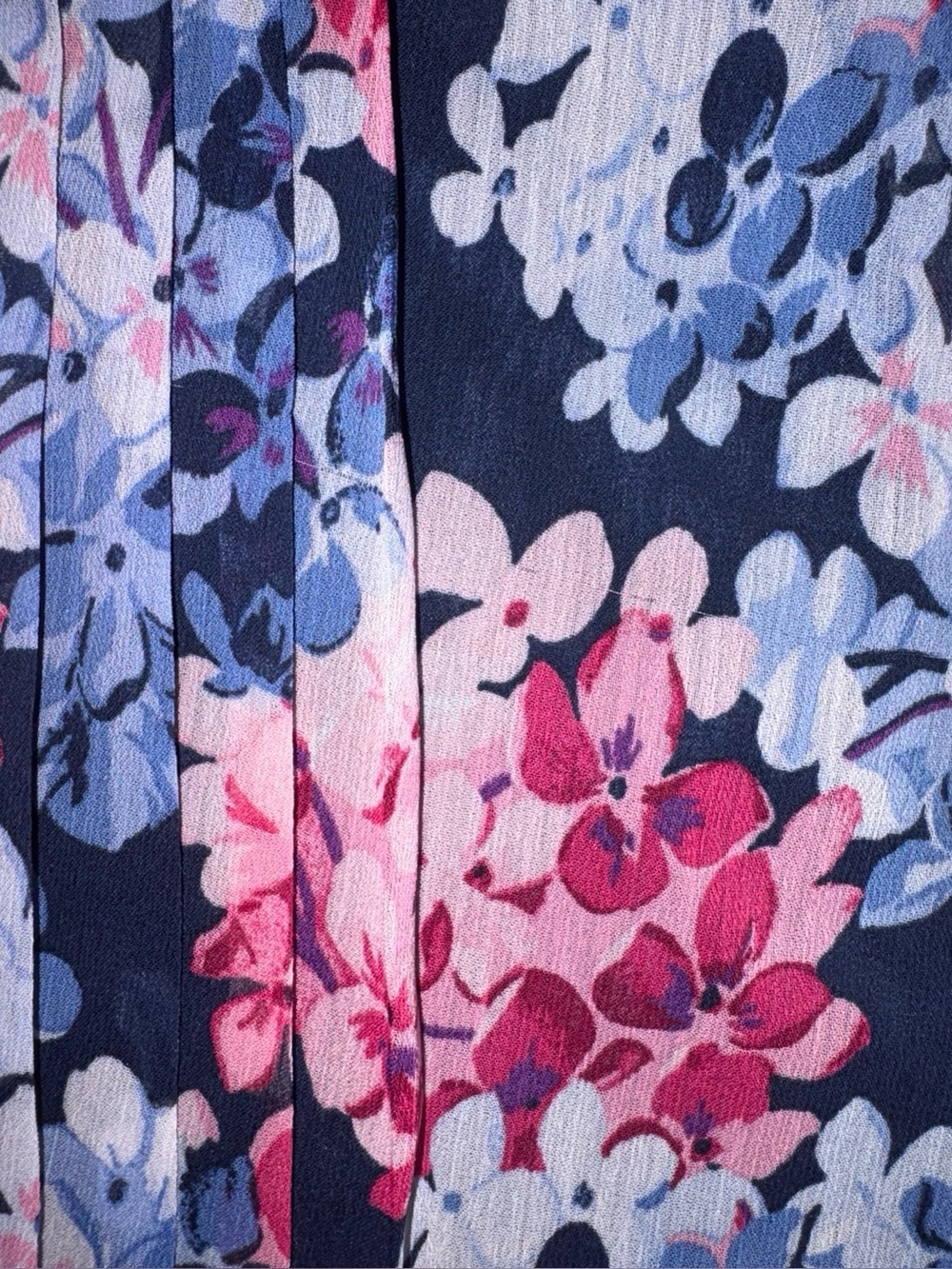 Janie and Jack Parkside Social Hydrangea Chiffon Dress – Girls Size 4 *flaw* - Picture 8 of 9